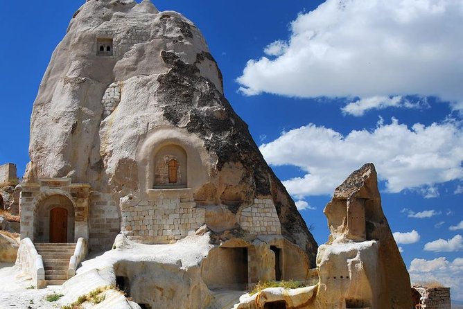 Small-Group Cappadocia Tour: Devrent Valley, Monks Valley and Open Air Museum in Goreme - Lunch near Göreme Open-Air Museum