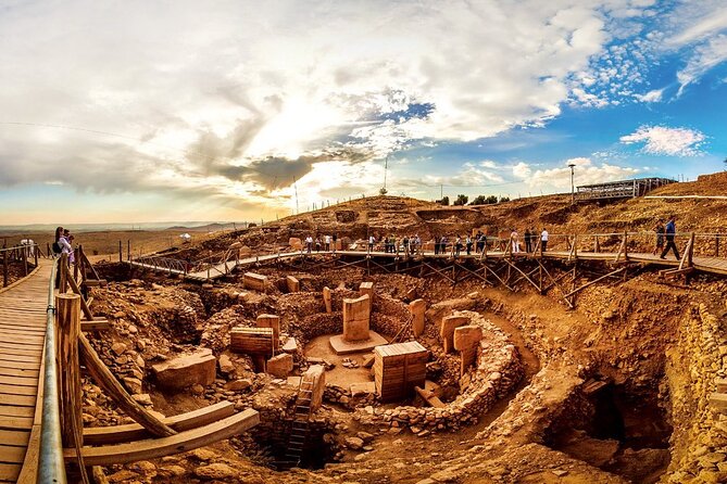 Southeast Anatolia Tour (Nemrut, Gobeklitepe, Zeugma) - Göbeklitepe and the question of what came first
