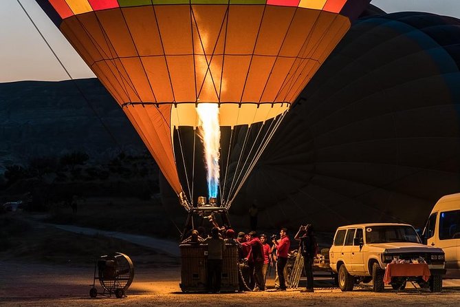 Sunrise Hot Air Balloon Flight Over Göreme & Fairy Chimneys - Breakfast, certificate, and the landing toast