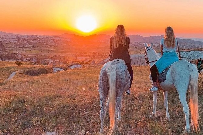 Sunset Horsebackriding-Tour through the Valleys of Cappadocia - Price, timing, and who gets good value