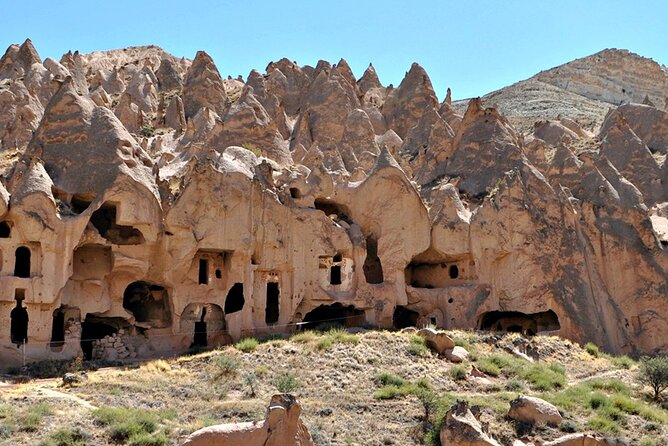 Top Sites of Cappadocia:Red Tour with Underground City Visit - Pigeon Valley and the best quick photo stop