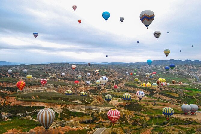 Watching Balloons on Cappadocia Sky(People Have Fear of Heights) - Tea, coffee, and a little comfort before breakfast