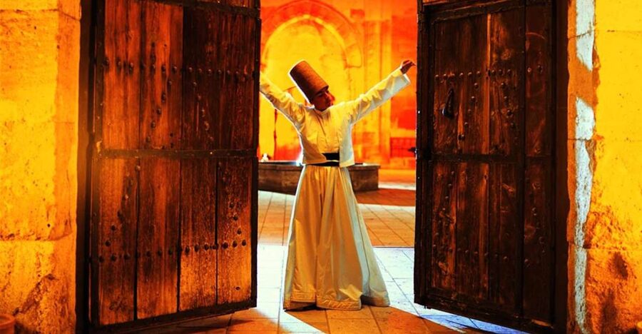 Whirling Dervish Show - The music and movement